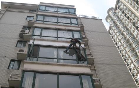 外墻防水刻不容緩，具體施工補(bǔ)漏方案如下